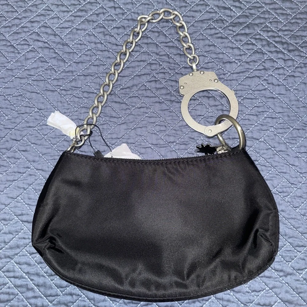 Heaven by Marc Jacob’s Cuffz Hand Bag - Picture 2 of 10